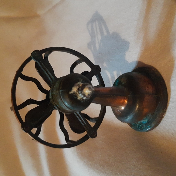 Vintage Articulated Four Blades Room Fan Die Cast Miniature Pencil Sharpener - Picture 5 of 9